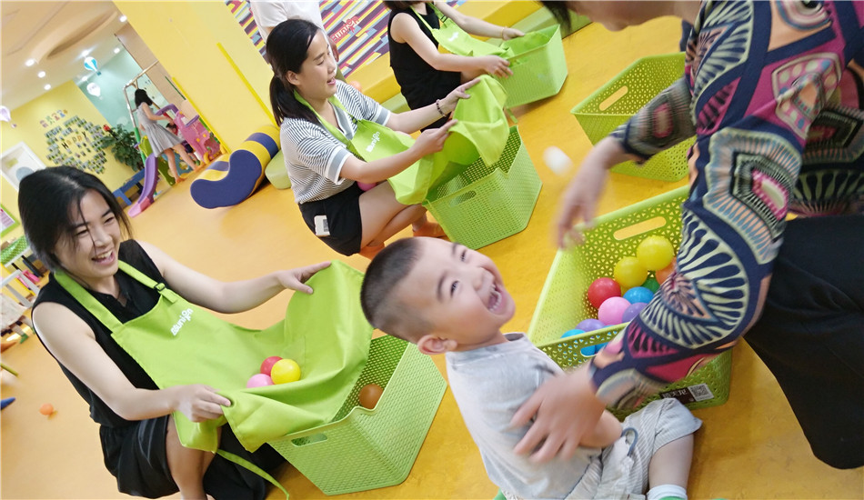 “童”样宠你,做你一生的铠甲 “童”样宠你,做你一生的铠甲