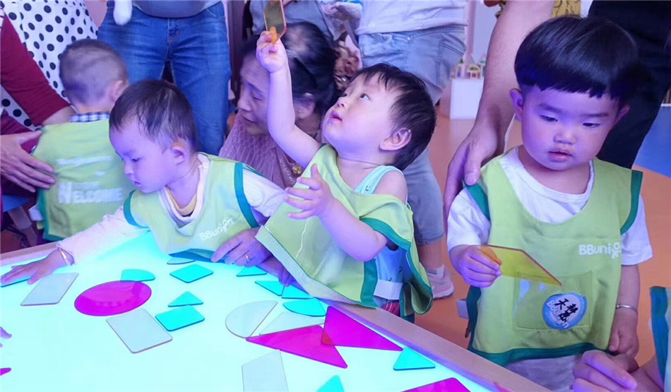 “童”样宠你,做你一生的铠甲 “童”样宠你,做你一生的铠甲