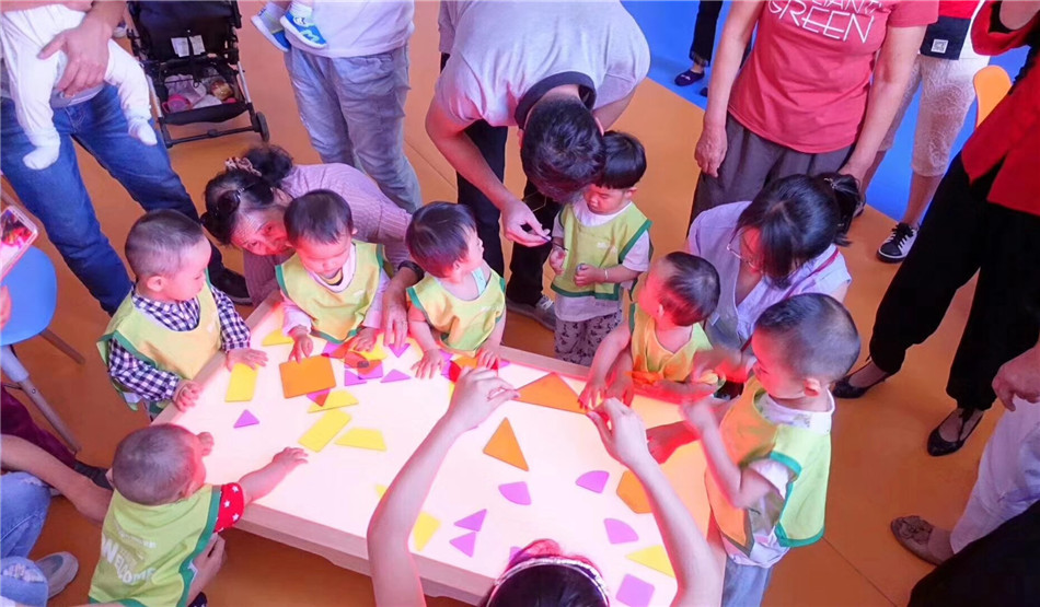 “童”样宠你,做你一生的铠甲 “童”样宠你,做你一生的铠甲