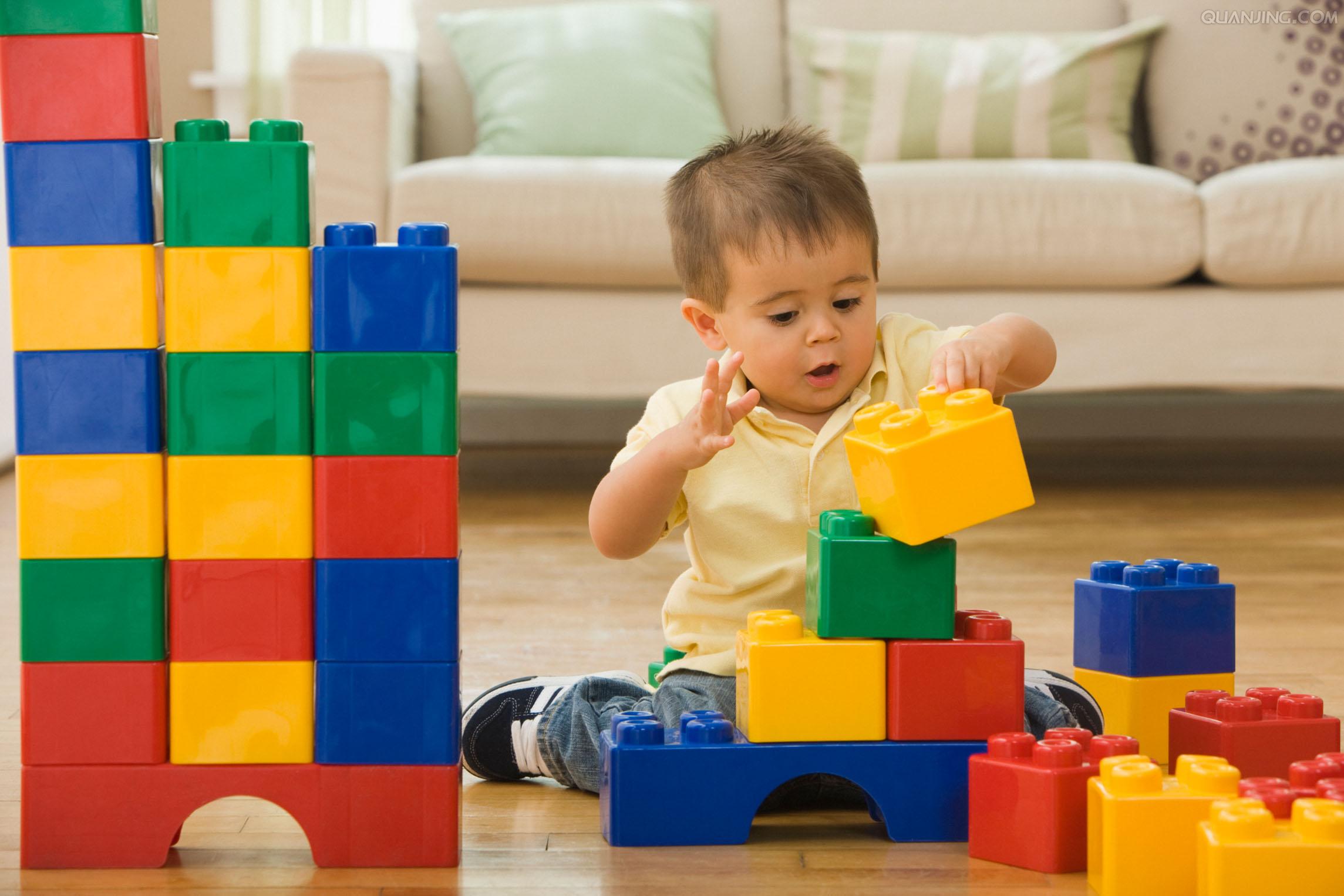 2015年,爸爸妈妈给孩子最好的礼物 2015年,爸爸妈妈给孩子最好的礼物